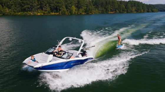 Tow boats for sale at American Marine