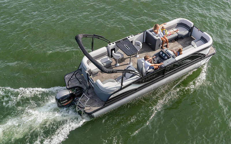 pontoon