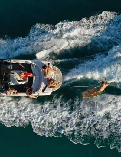 WAKEBOARDS & BINDINGS