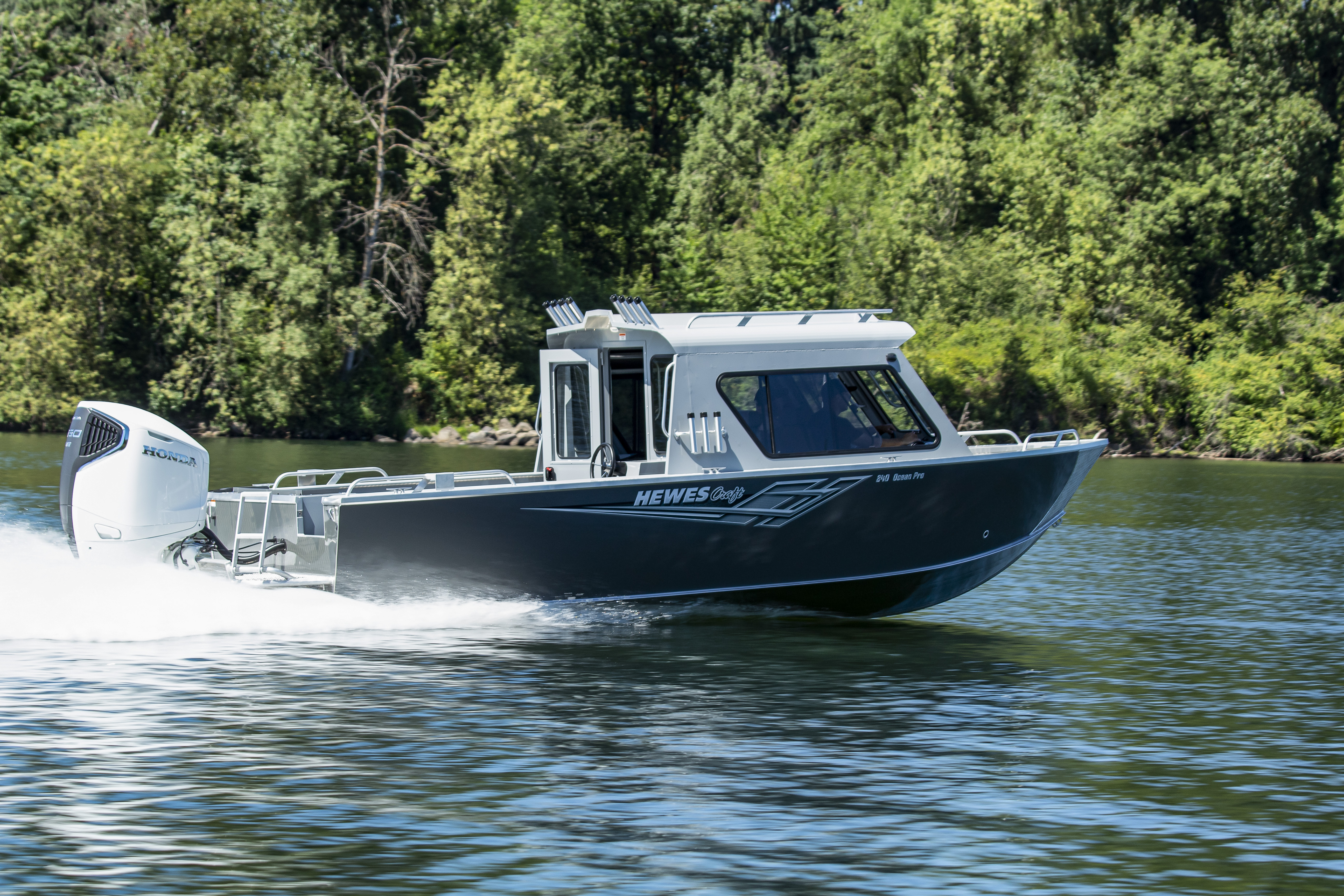 Outboard engine brand 2 featured model