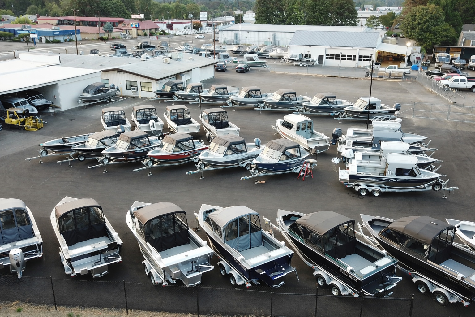 Clemens Marina Eugene service and repair facility image