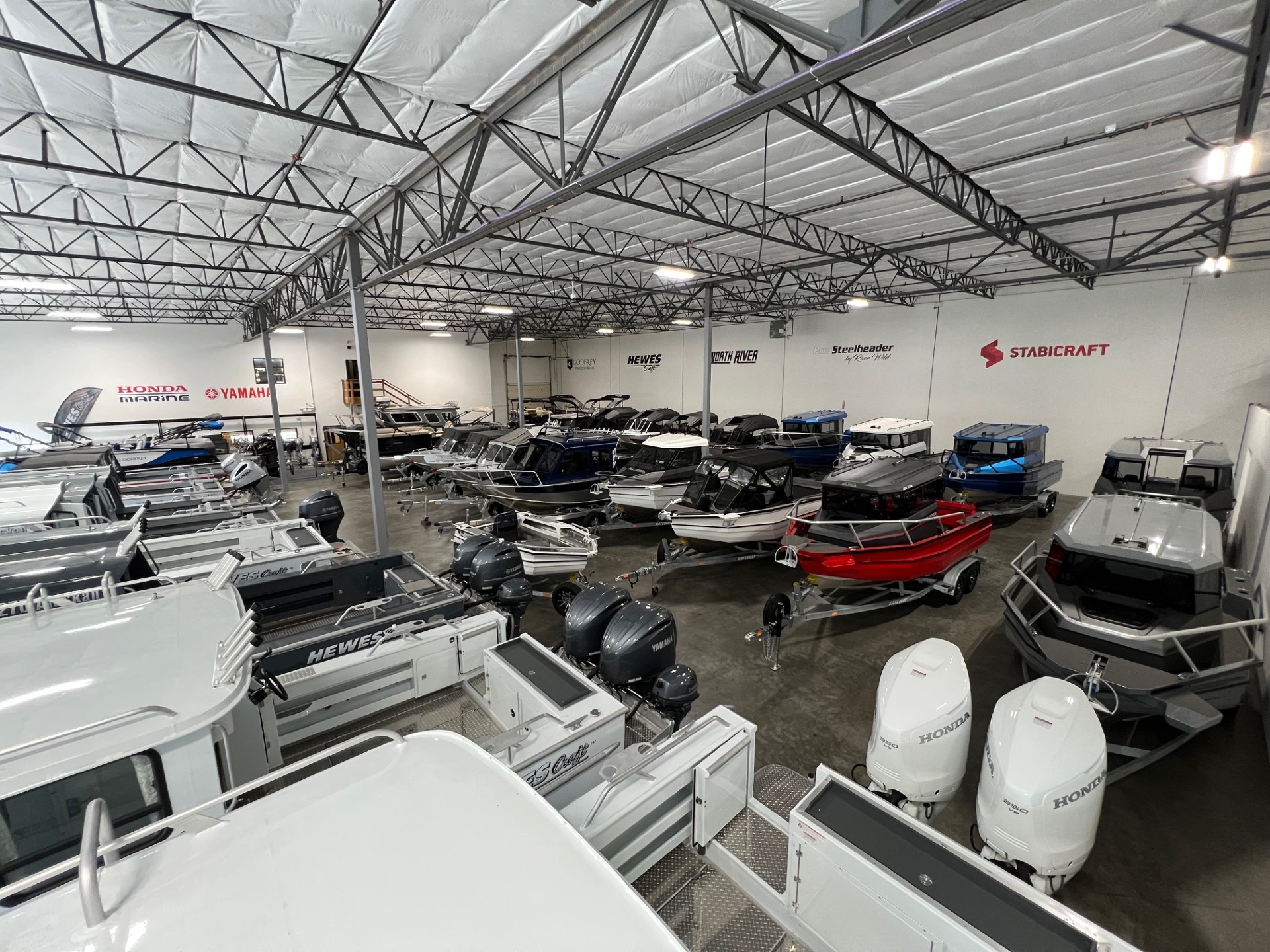 Clemens Marina Eugene service and repair facility image
