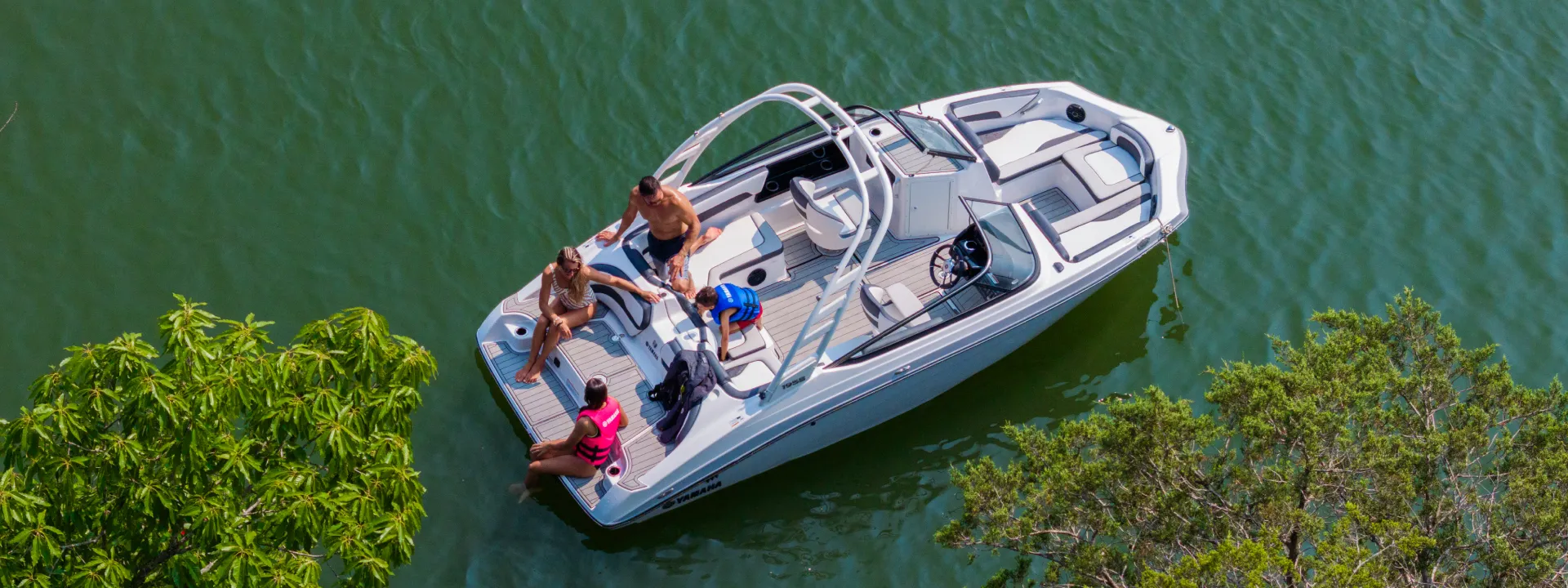 Runabout Boats