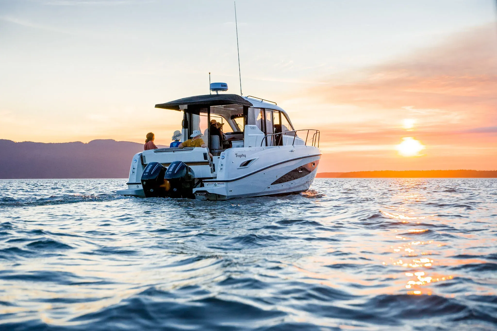 Pilothouse Boats
