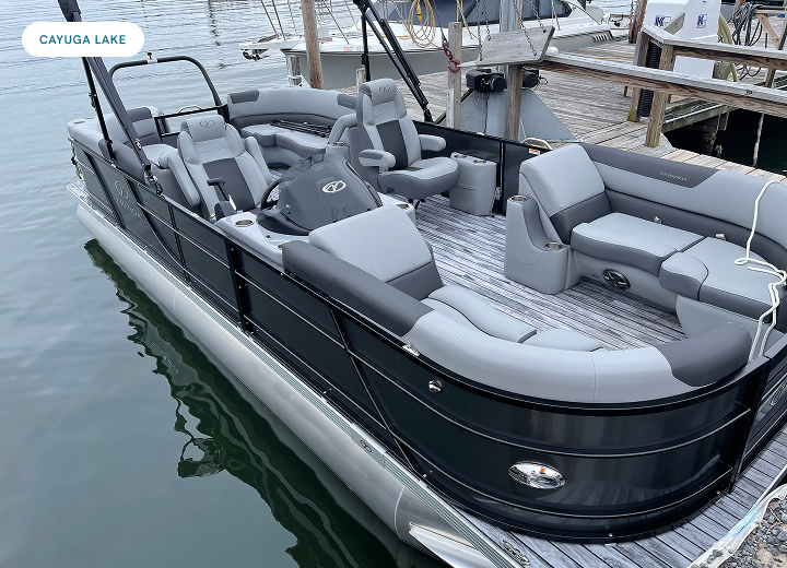 Luxury pontoon rental on Cayuga Lake