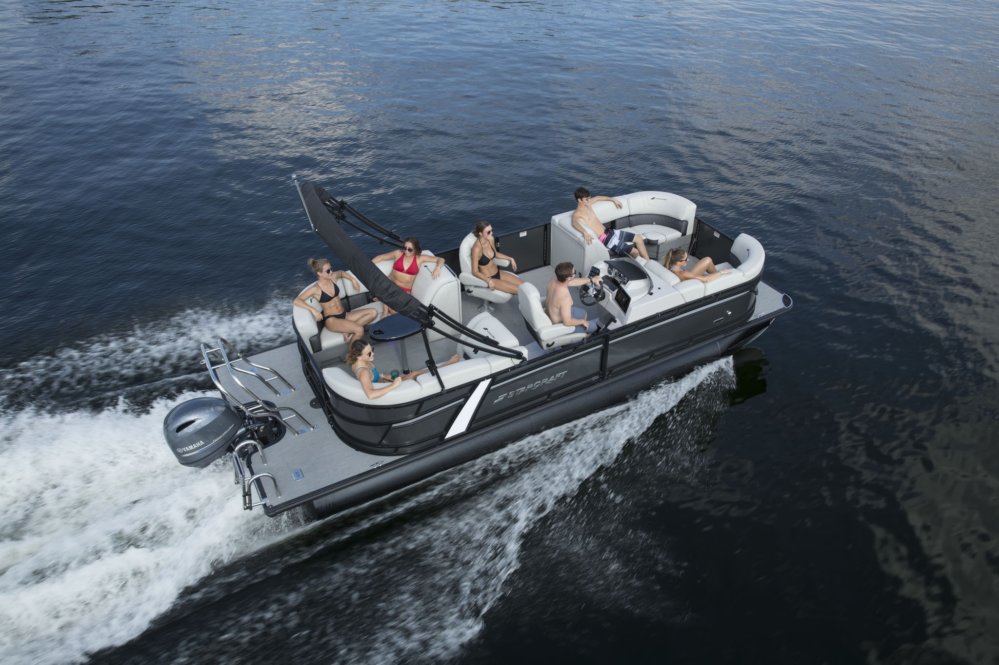 used-boat-image