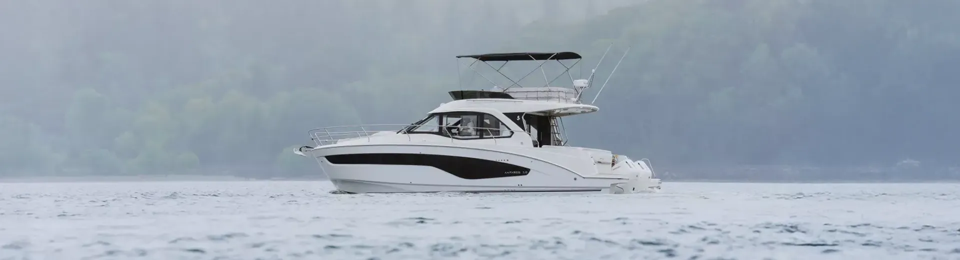 beneteau-header-image