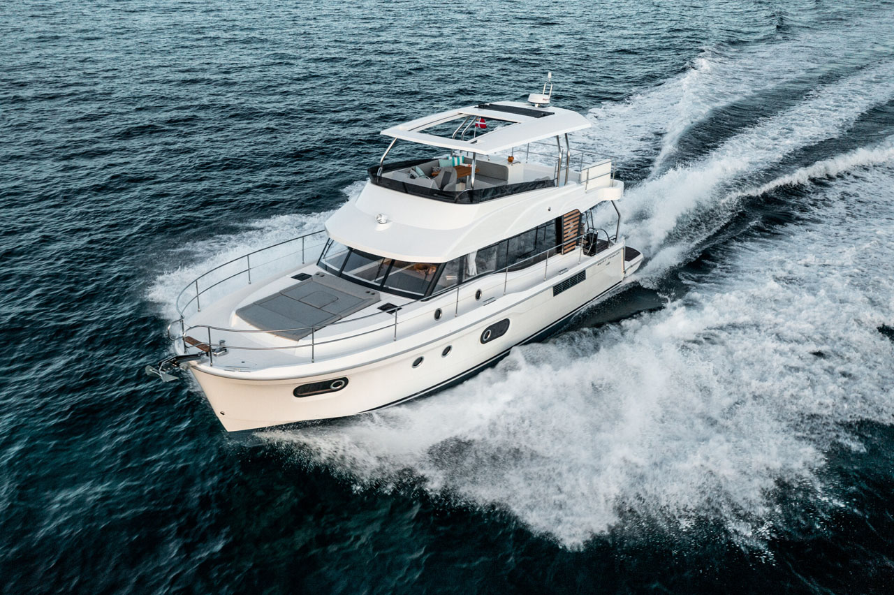 Beneteau Swift Trawler 48