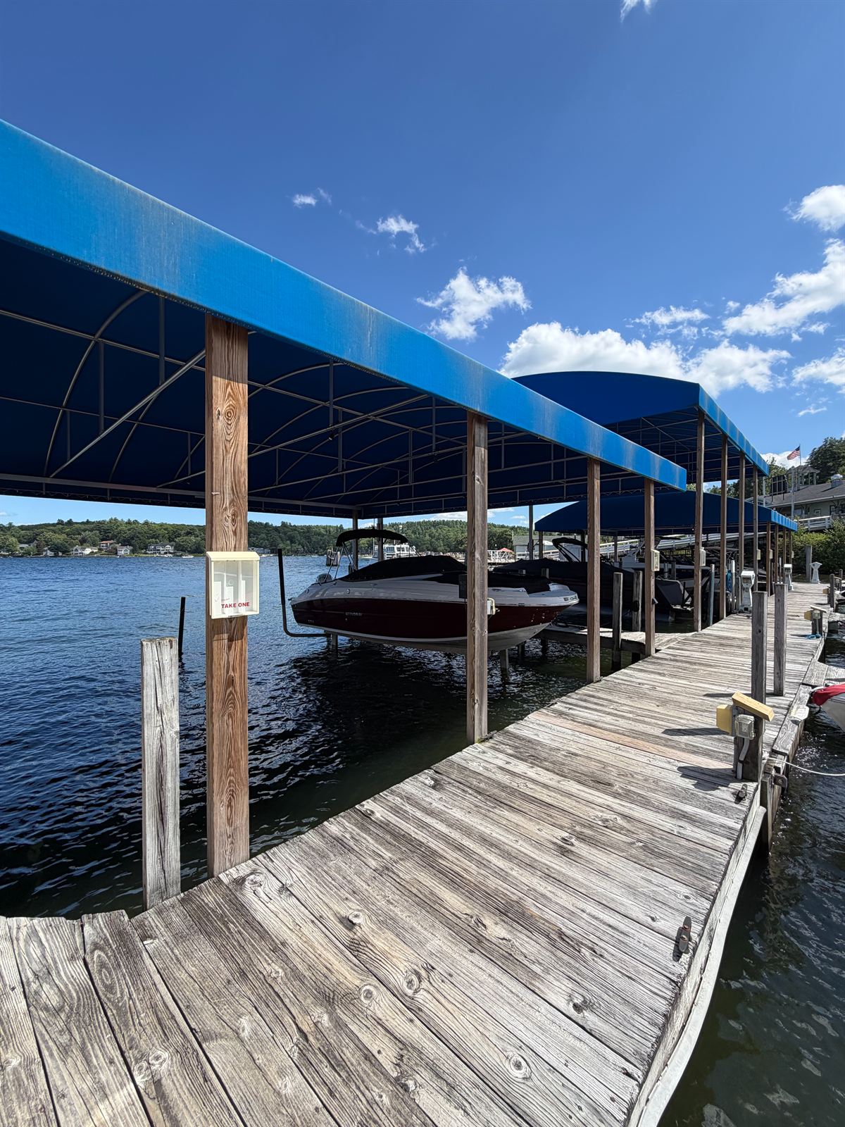 25HP rental boats docked at the new location