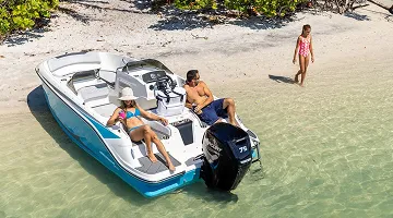 Bowriders & Deck Boats