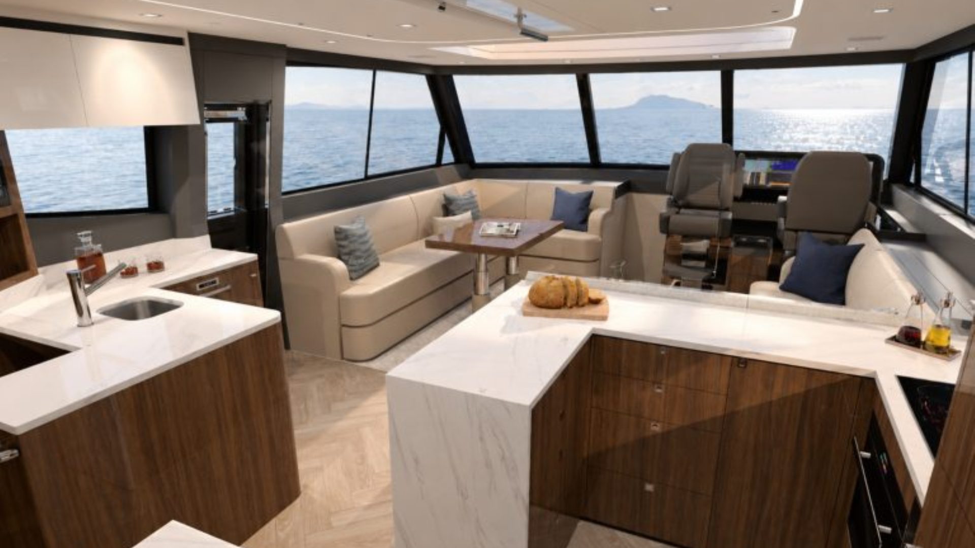 Riviera 735 SUV interior