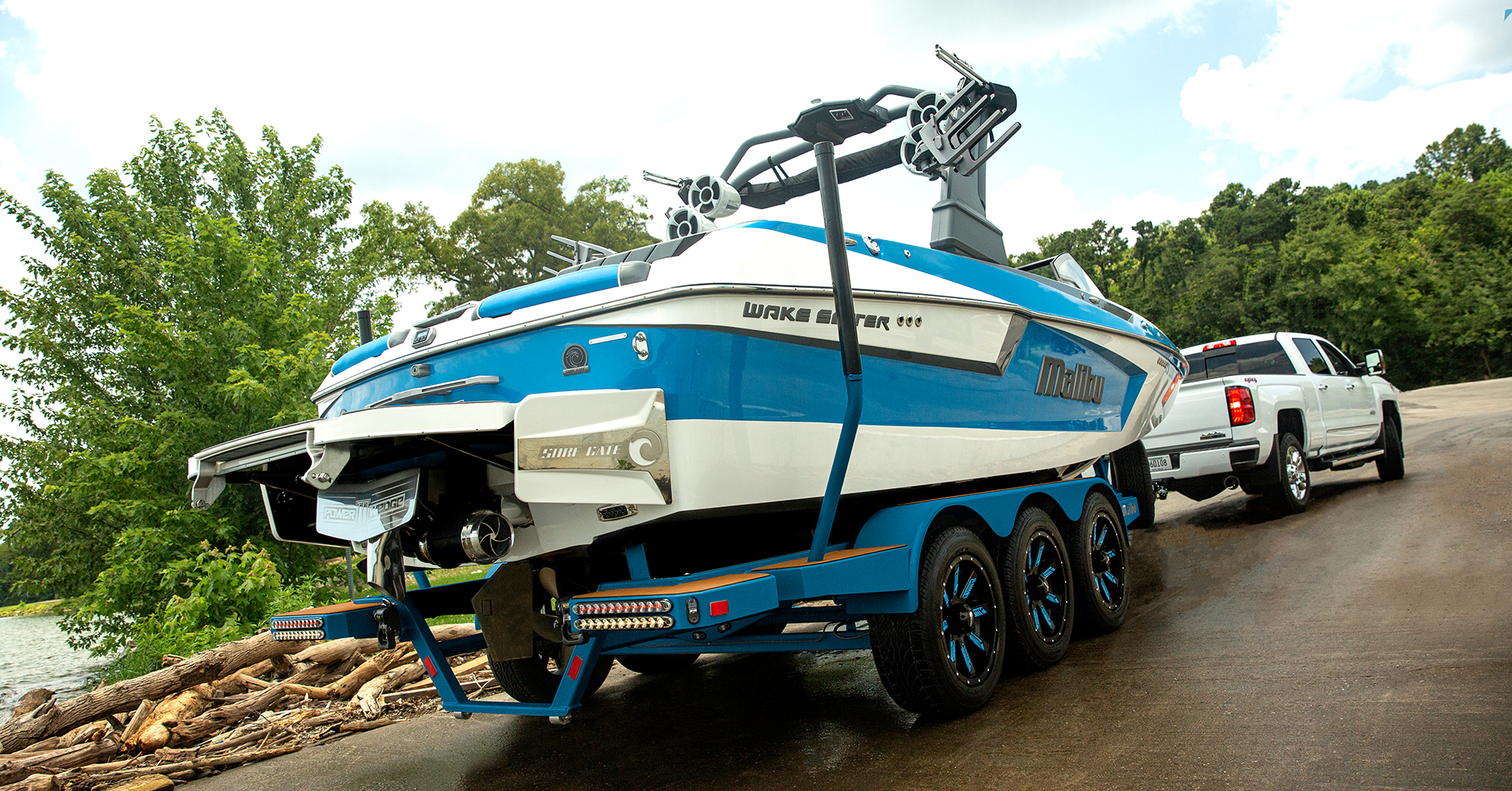 Boat Ramp Etiquette on Busy Lake Conroe Weekends