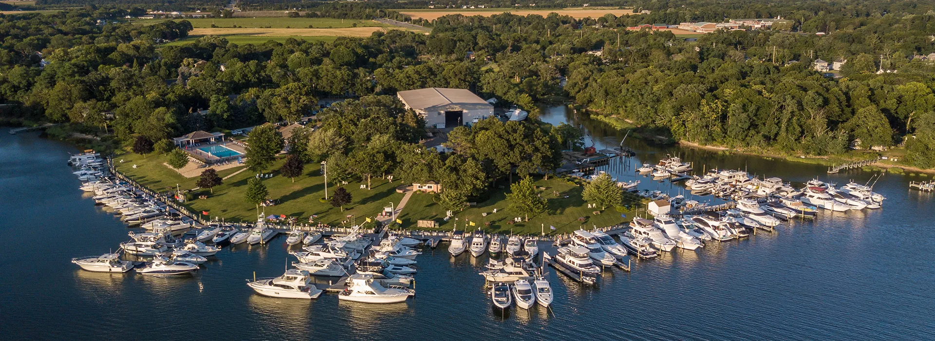 Interactive map of Strong's Water Club location on Long Island's North Fork showing Mattituck Inlet