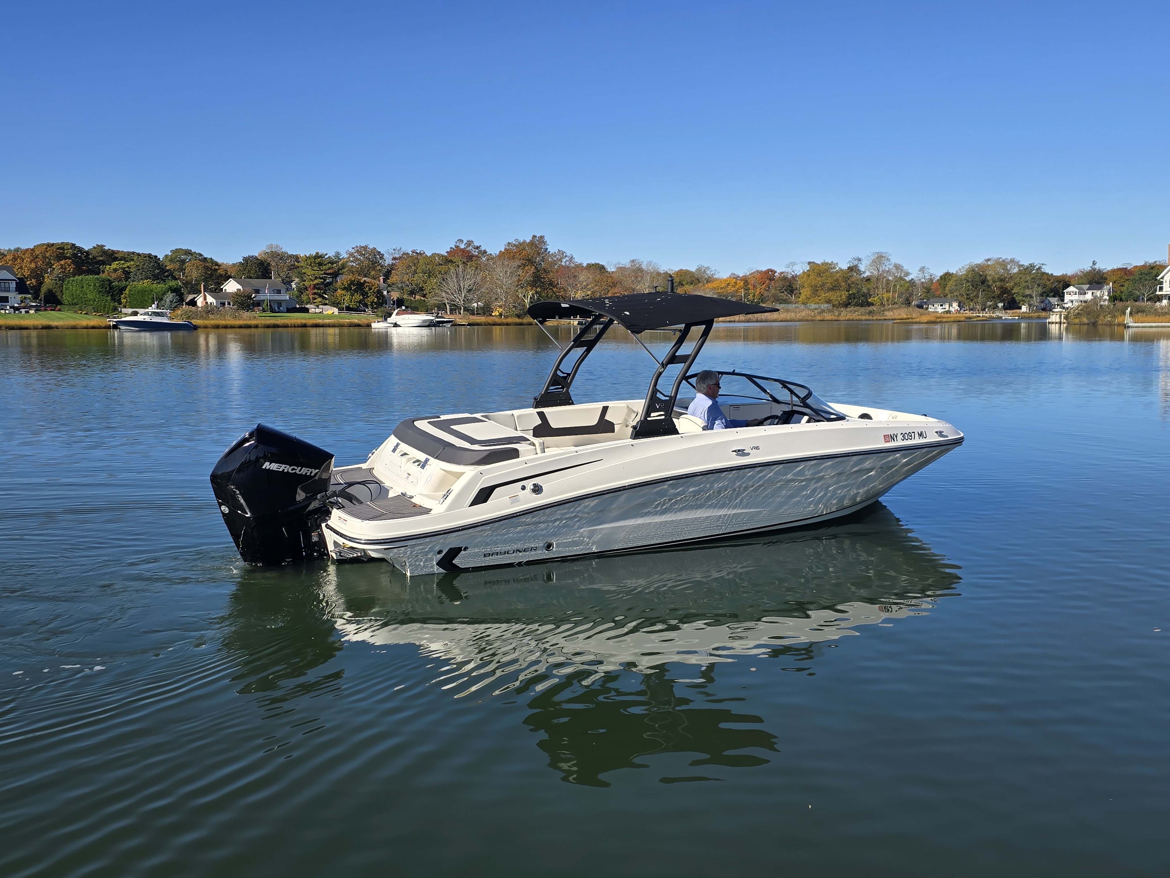 2023 BAYLINER VR6