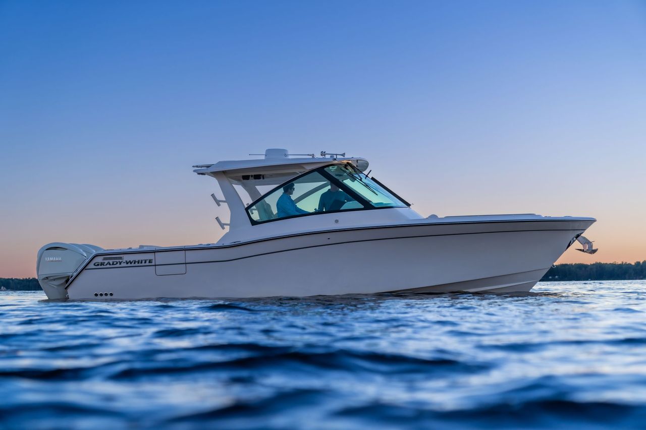 Grady-White Freedom 3450