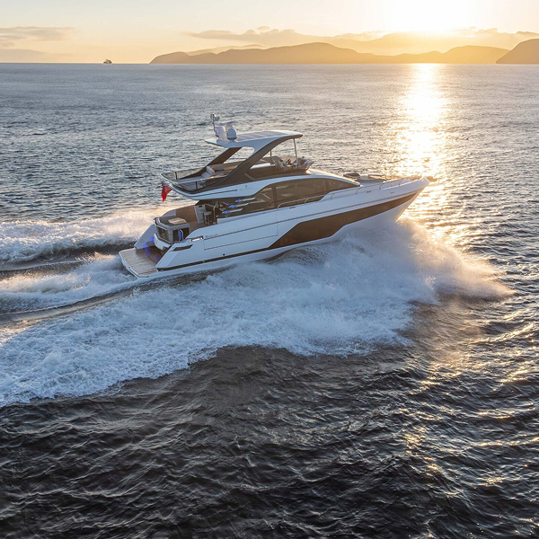 Fairline Squadron 58