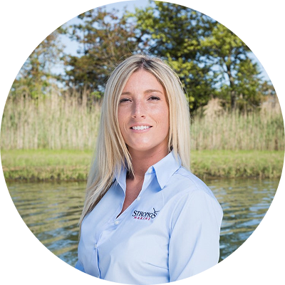 Nicole - Fairline Yacht Specialist