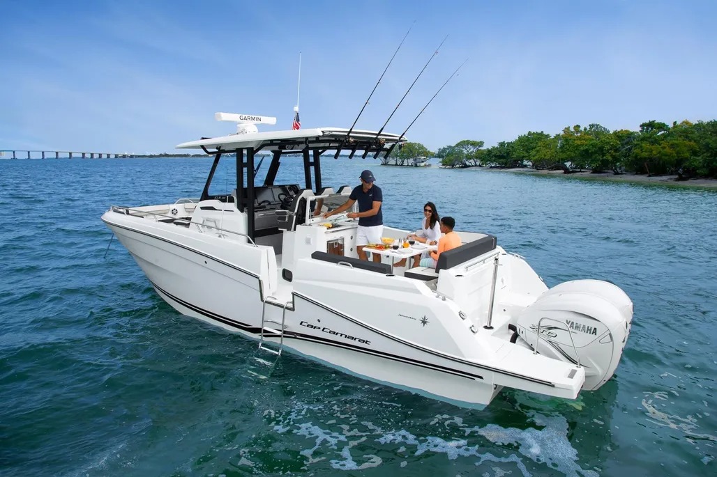 How to Choose the Right Boat for Tampa Bay’s Waters