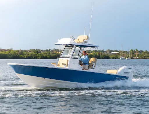 Hybrid Bay Boats for Sale in St. Petersburg