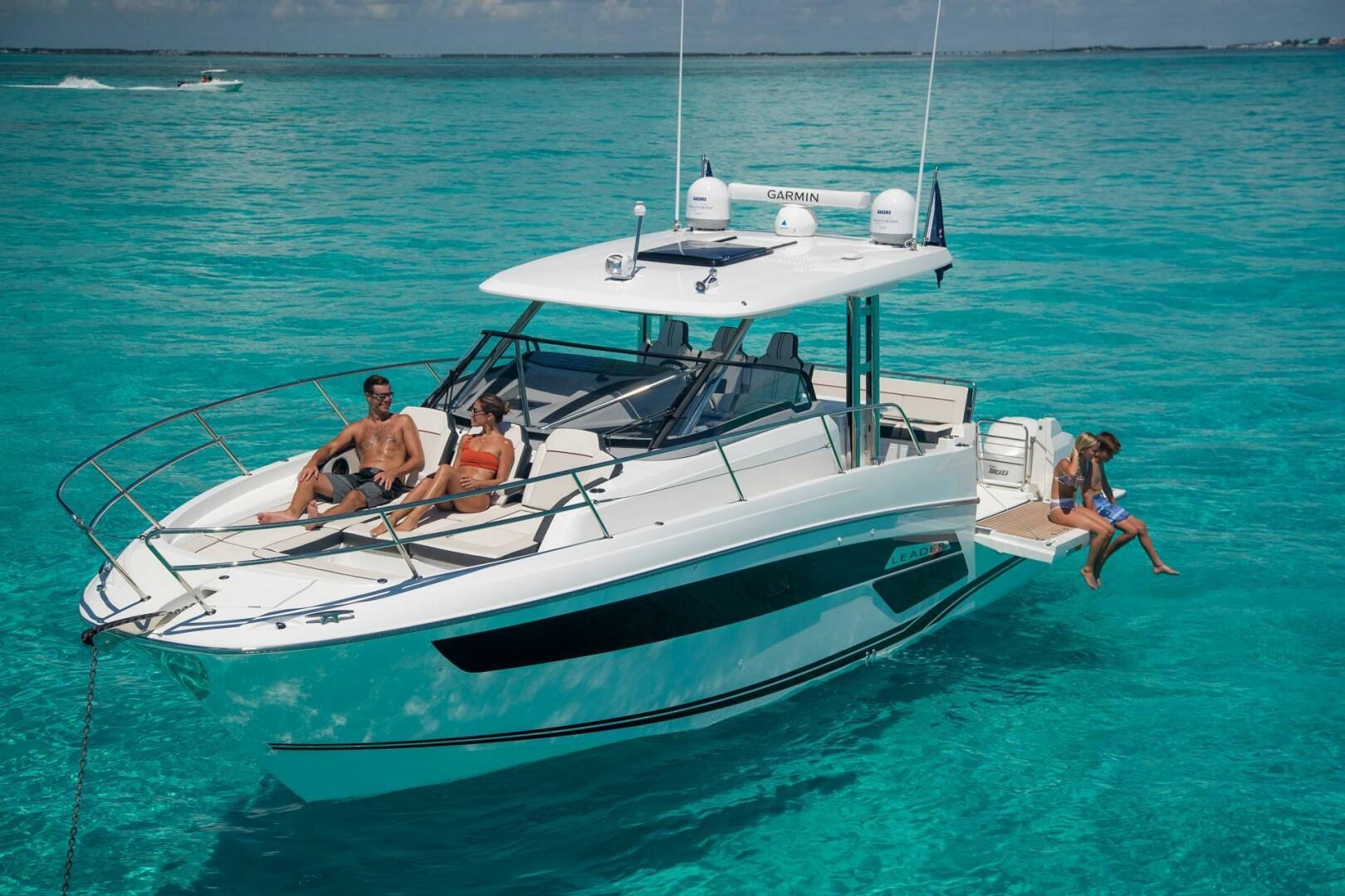 Why the Jeanneau 12.5 Walk is the Perfect Luxury Day Boat for Your Next Adventure
