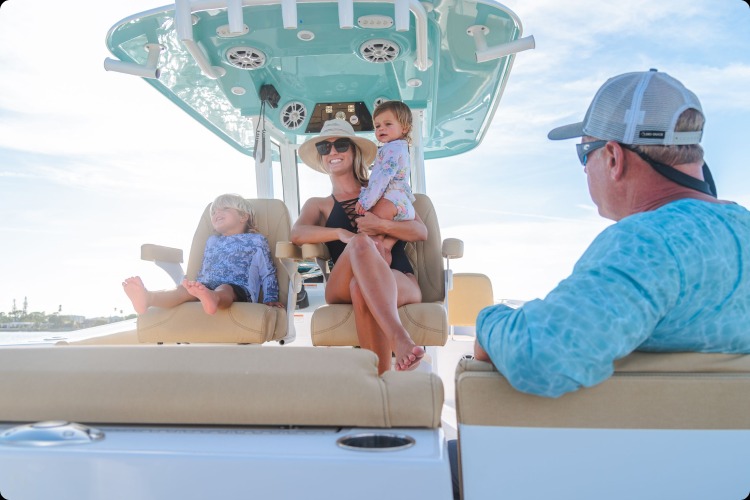 Boating with Kids: Safety Tips for a Fun Family Adventure
