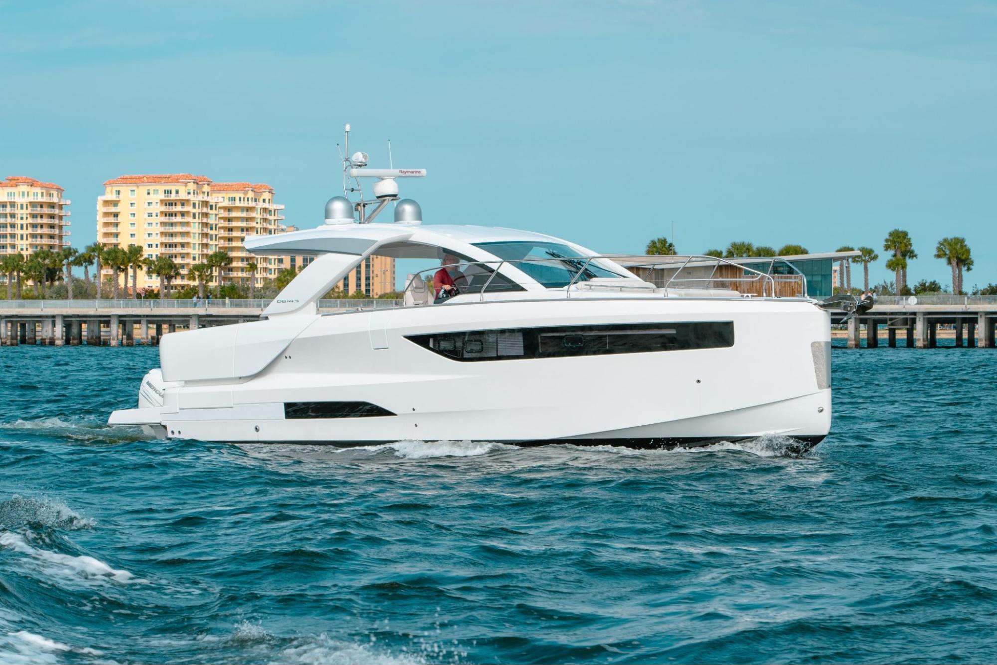 What is the Best Boat for Cold Weather