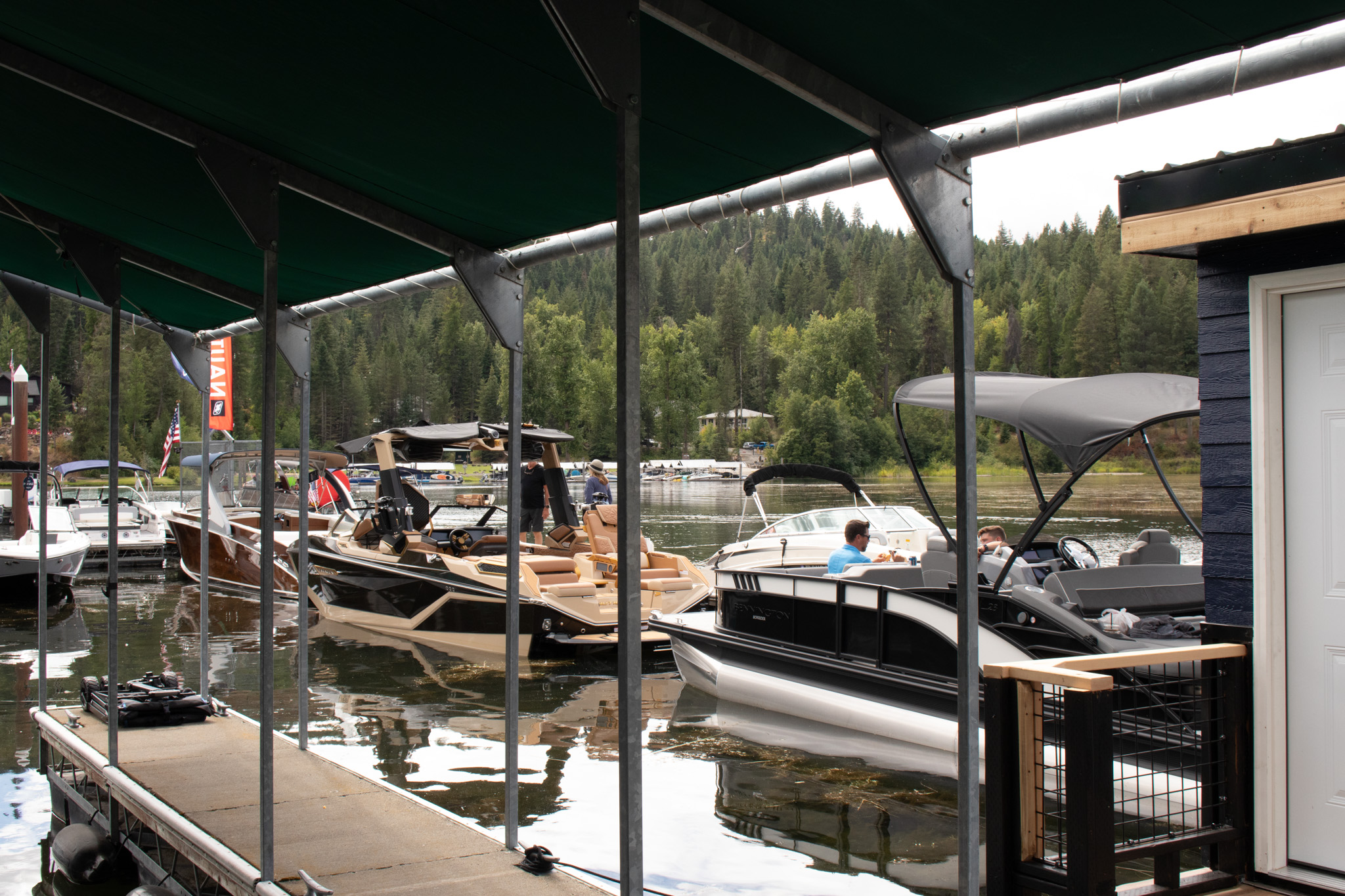 THE MARINA AT BLACK ROCK