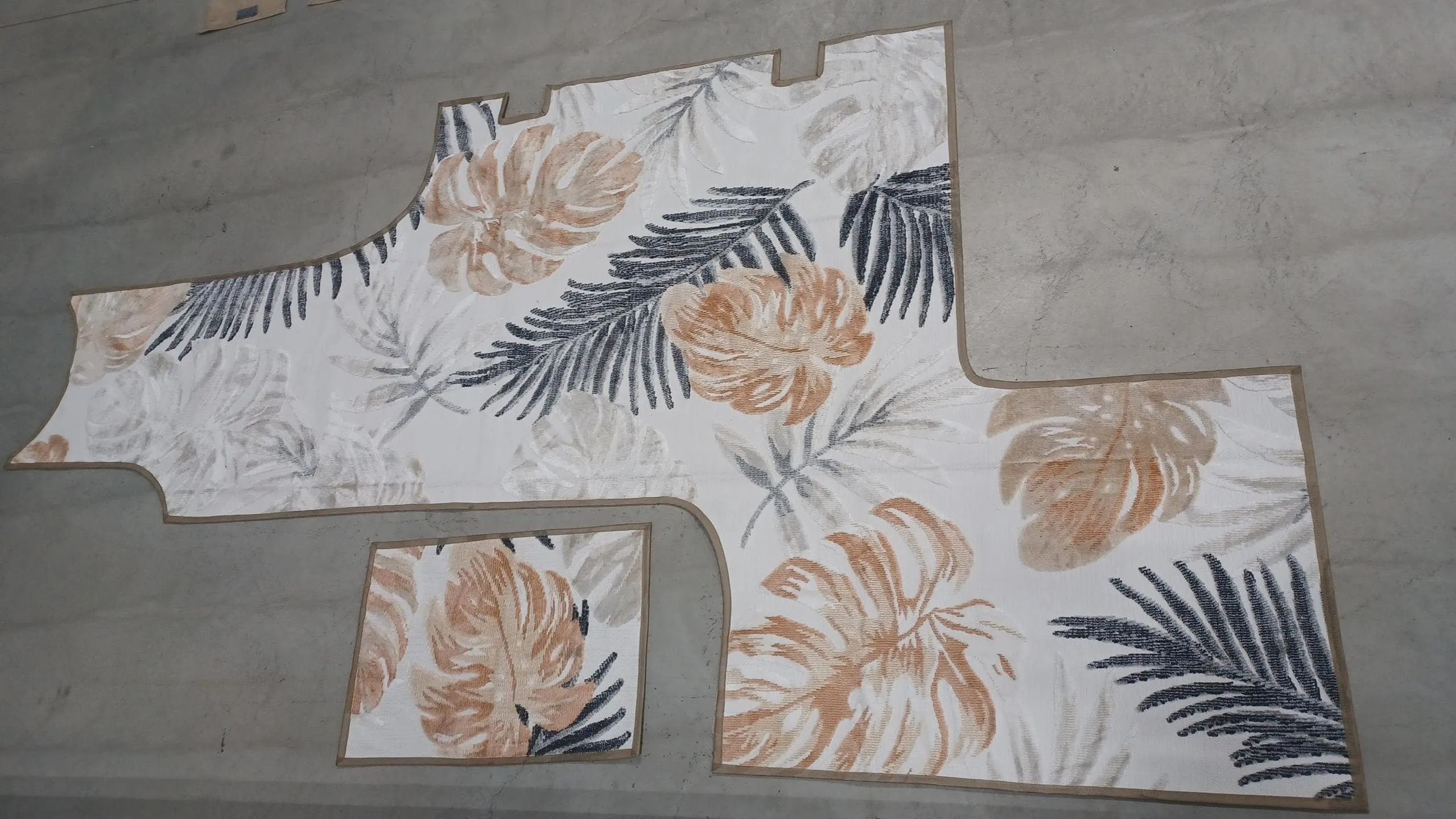 Fiberglass slider image