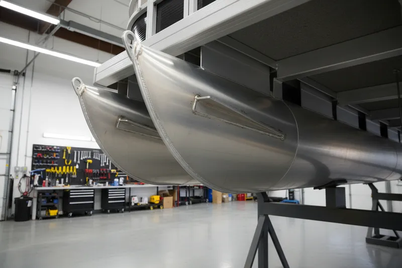Inspection and assessment of pontoon frame