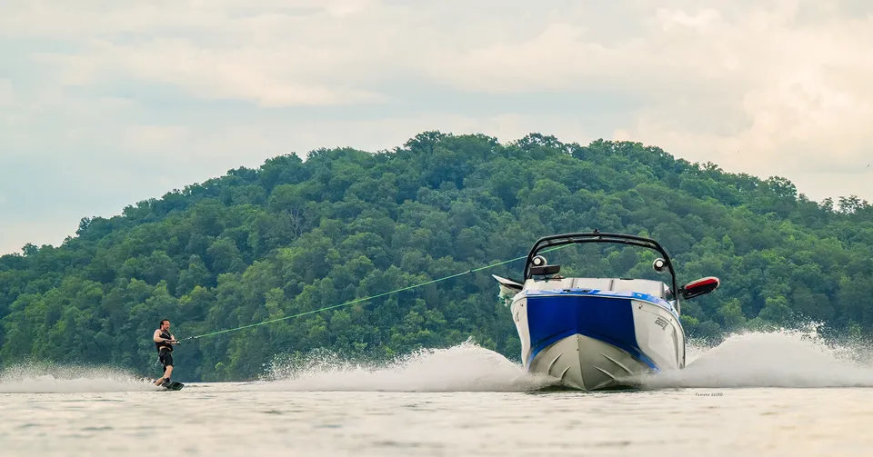 Wakeboarding for Beginners: A Guide