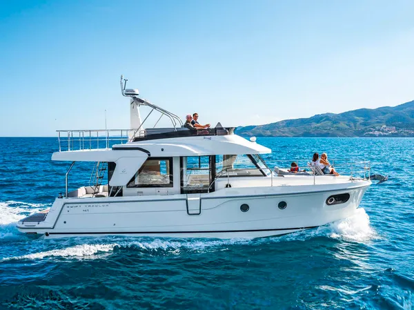 cruiser-yachts