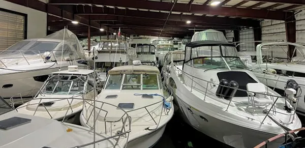 Milwaukee Indoor Heated Storage Facility
