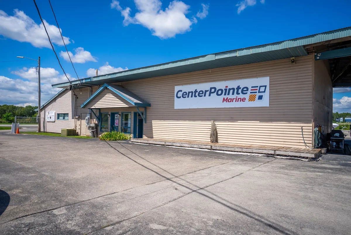Pewaukee Location Overview