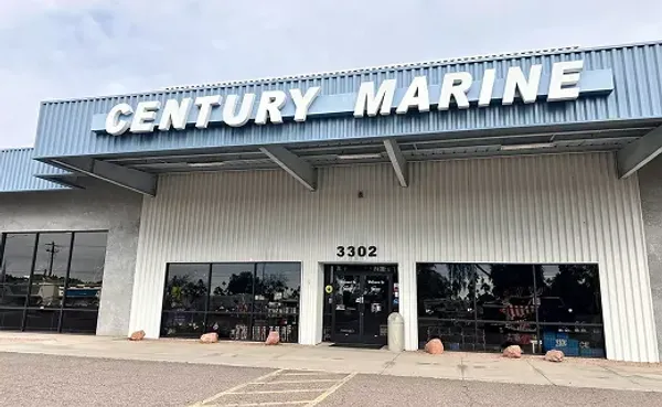 Century Marine dealership gallery photo 6