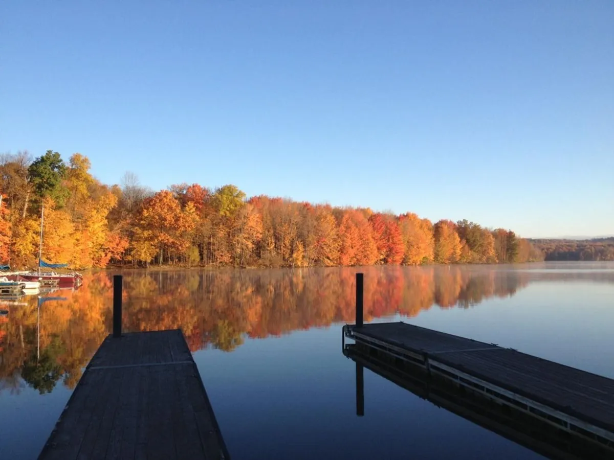 Three Reasons to Consider Trading In Your Boat This Fall