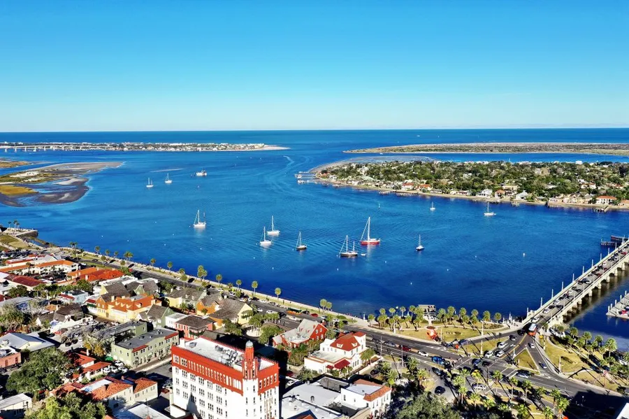 Top Boating Destinations in Florida – 12 Places You Must Visit