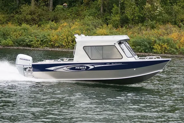 Boat Brand Logo