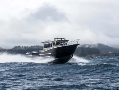 Offshore WXL Walk-Around Models