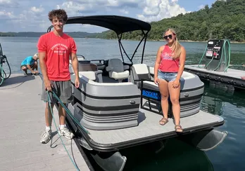 Starkey Marina meets Sylvan! image