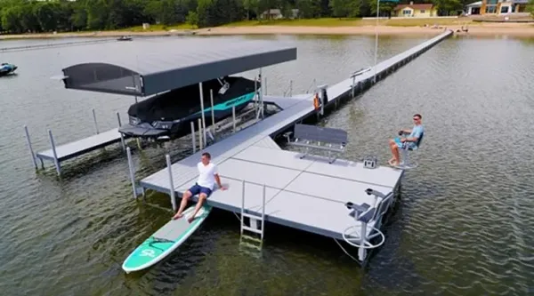ShoreStation docks