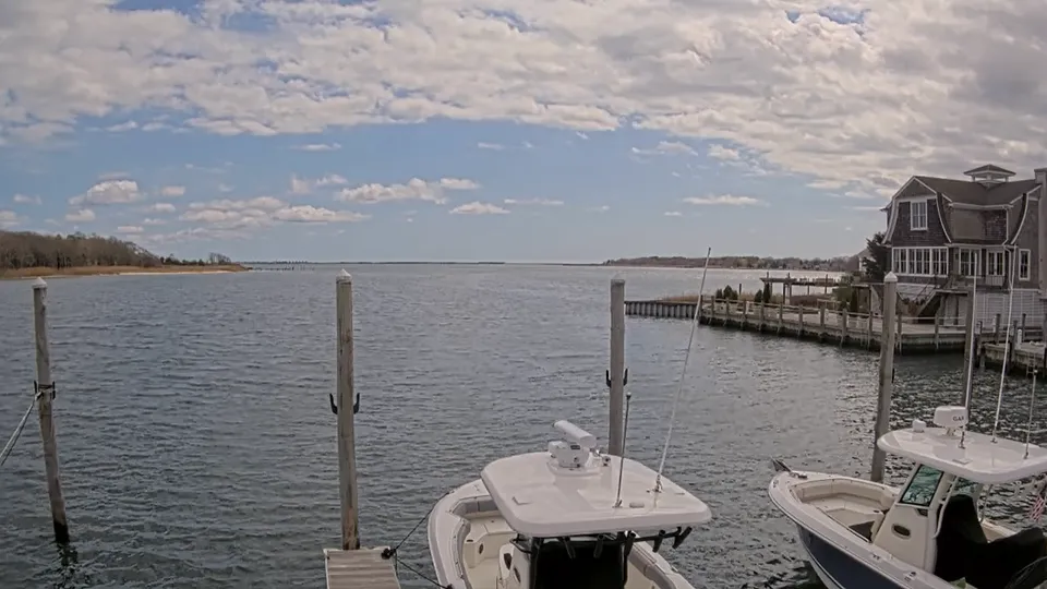 Hampton Bays on the Shinnecock Canal live cam