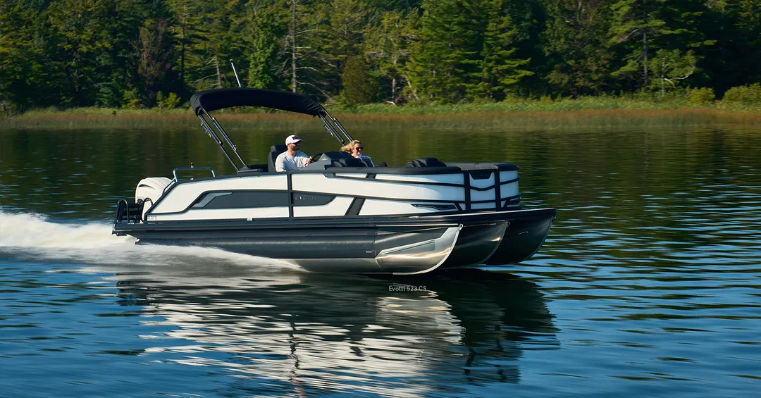 Make the Most of Mid-Summer Boating at Harbor Pointe Marina on Lake Martin