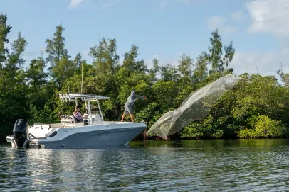 Pilothouse Boats
