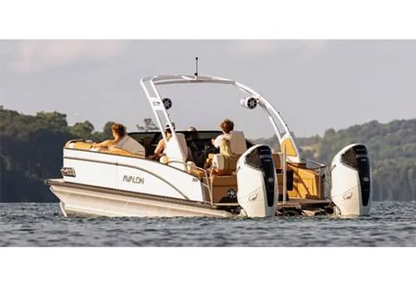 2025 Catalina - 25 FT Cruise Rear Bench Windshield