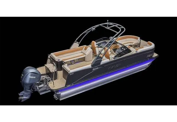 2025 Catalina - 27 FT Quad Lounge Windshield
