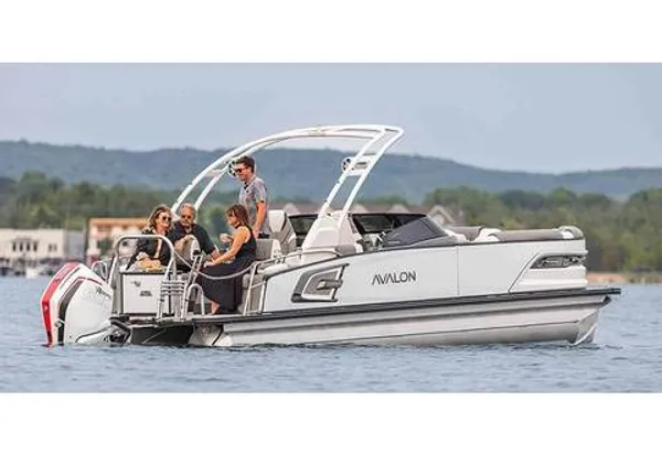 2026 Excalibur LTD Quad Lounger Shift Windshield - 25 FT