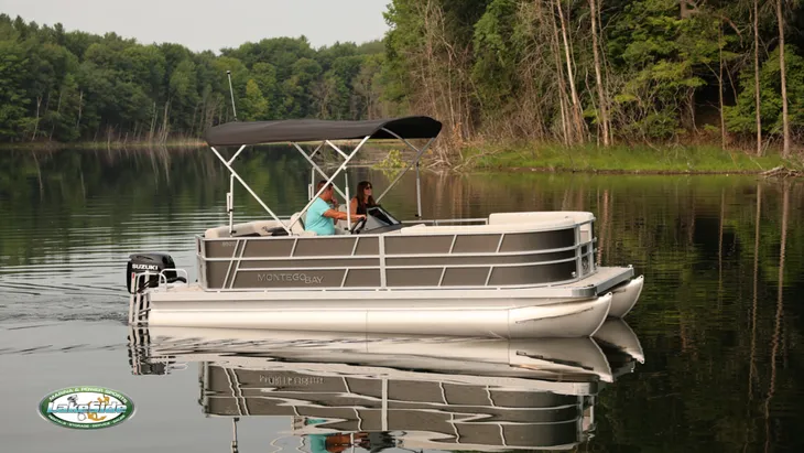 Which Boat Rental Is Right for Your Group — Pontoon vs. Ski Boat vs. Fishing Boat