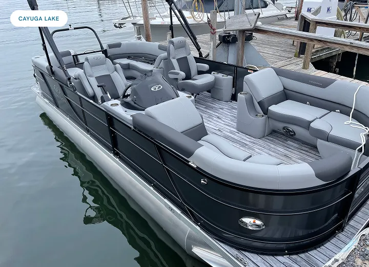 Luxury pontoon rental on Cayuga Lake