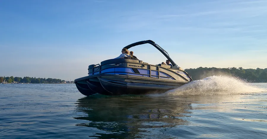 Four Tips for Pontoon Boating on Saltwater