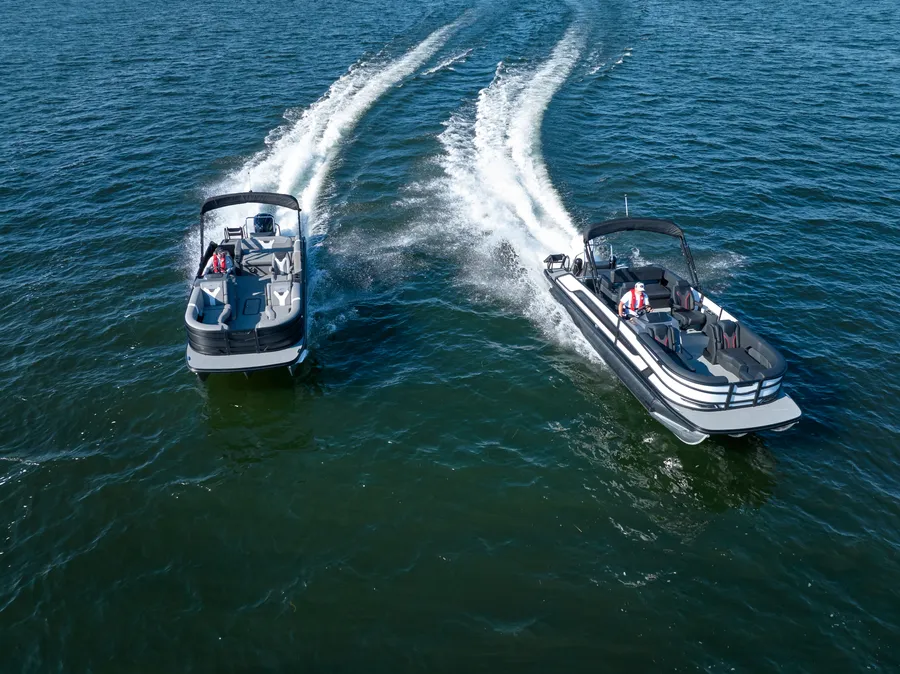 5 Tips for Navigating Busy Boating Weekends